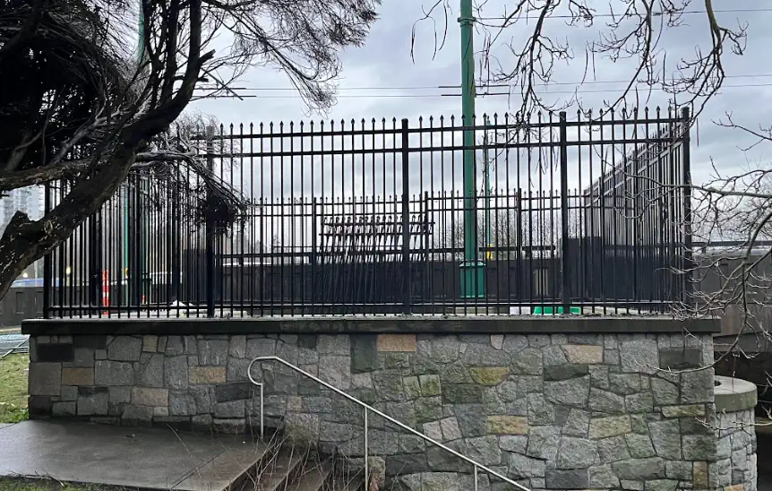 Ornamental & Metal Fencing